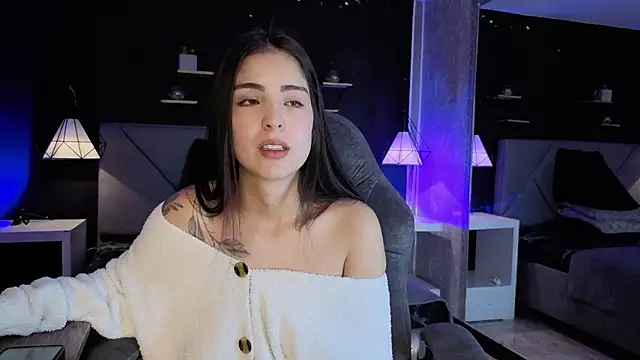 giapearl25 online show from 10/17/25, 12:19