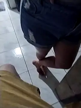 Snapshot of Barbaruivasc1 chatting on 10/26/25, 02:17 Barbaruivasc1 online show from 10/26/25, 02:17