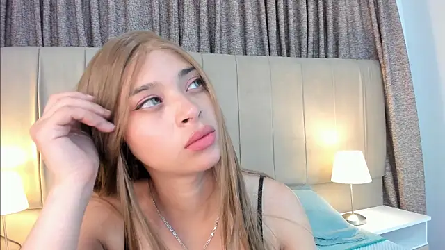 Snapshot of alahia_hank chatting on 11/14/25, 06:06 alahia hank online show from 11/14/25, 06:06