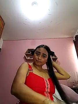 Alice-bolton- online show from 10/25/25, 04:35