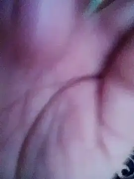 Snapshot of LusiyaGold5 chatting on 11/07/25, 08:25 LusiyaGold5 online show from 11/07/25, 08:25