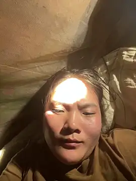 Beautiful-light22 online show from 10/11/25, 04:55