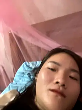 Beautiful-light22 online show from 10/15/25, 02:01