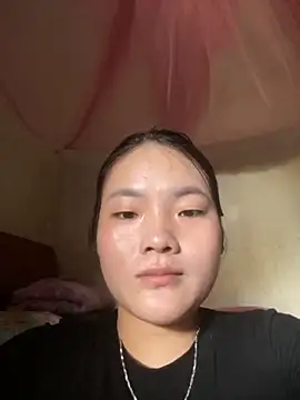 Beautiful-light22 online show from 10/17/25, 04:26