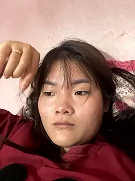 Beautiful-light22 online show from 10/27/25, 04:05