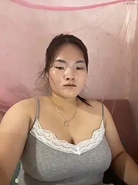 Beautiful-light22 online show from 10/28/25, 08:07