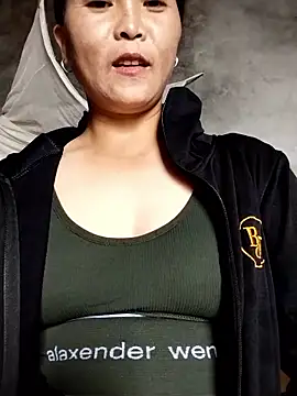 sumaybae online show from 10/15/25, 04:45