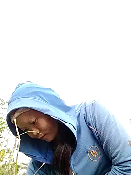 sumaybae online show from 10/29/25, 02:25