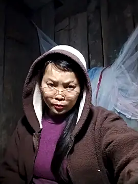 sumaybae online show from 11/22/25, 12:26