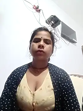 Snapshot of Pabitra_cute chatting on 10/27/25, 10:58 Pabitra cute online show from 10/27/25, 10:58
