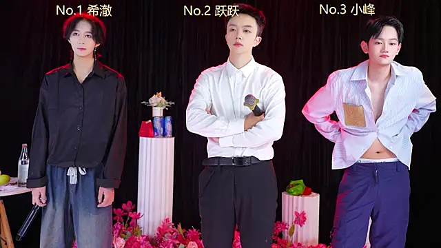 Snapshot of Boygayhouse chatting on 10/08/25, 05:49 Boygayhouse online show from 10/08/25, 05:49