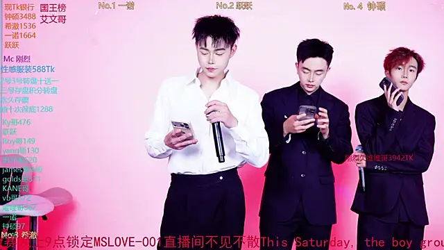 Snapshot of Boygayhouse chatting on 11/15/25, 10:12 Boygayhouse online show from 11/15/25, 10:12