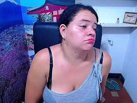 Biigg xxx online show from 11/19/25, 10:21