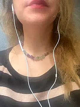 melisss2 online show from 10/14/25, 08:04