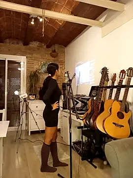 MissHazelnut online show from 11/03/25, 03:46