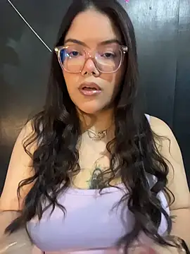 GabrielleMarsh1 online show from 11/14/25, 02:21