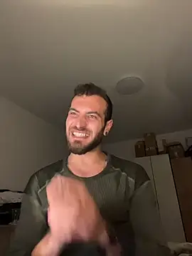 Xhrome98 online show from 10/21/25, 01:50