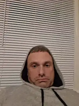 Snapshot of jfro553 chatting on 10/29/25, 05:53 jfro553 online show from 10/29/25, 05:53