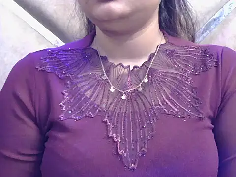 cute zaraa online show from 10/28/25, 05:33