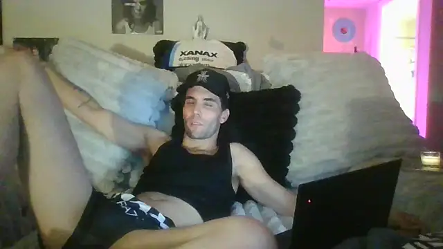 nvthvn555 online show from 10/18/25, 11:11