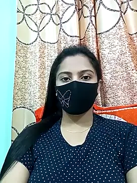 daisy-03 online show from 10/26/25, 10:15