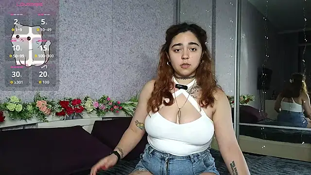 Snapshot of _Mary_Me chatting on 11/18/25, 07:07 Mary Me online show from 11/18/25, 07:07