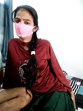 Aarzoo Arman online show from 10/15/25, 09:42