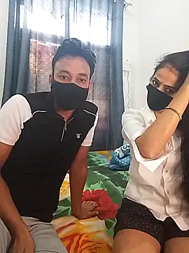 Aarzoo Arman online show from 11/11/25, 02:44