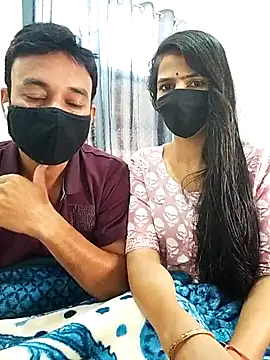 Aarzoo Arman online show from 11/17/25, 07:25