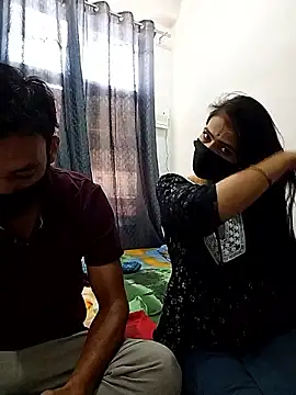 Aarzoo Arman online show from 11/18/25, 04:39