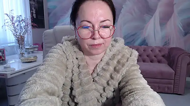 Arisa5000 online show from 01/19/25, 07:15