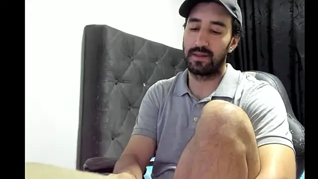 coolfriki online show from 11/10/25, 04:22