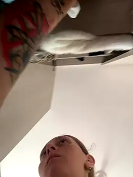 Mia dca online show from 11/02/25, 07:05