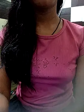 Snapshot of anjali2351 chatting on 10/12/25, 05:45 anjali2351 online show from 10/12/25, 05:45