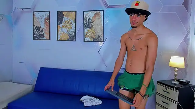 Justin rain online show from 11/02/25, 06:32