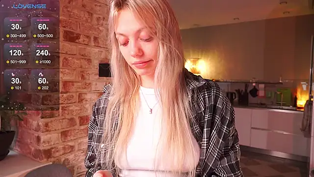  favdream online show from 10/16/25, 05:52