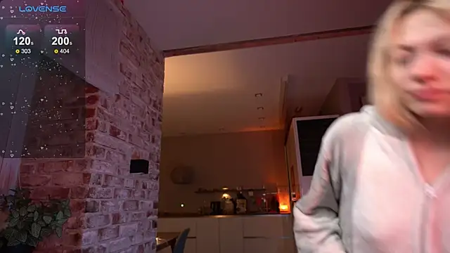  favdream online show from 11/23/25, 04:23