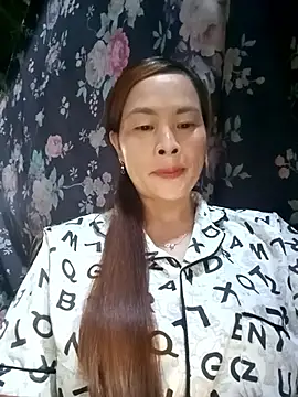 lucky774- online show from 10/13/25, 01:27