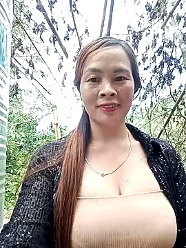 lucky774- online show from 10/22/25, 07:30