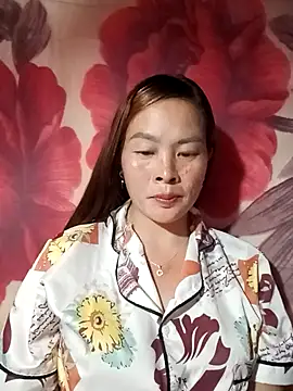 lucky774- online show from 11/03/25, 12:28