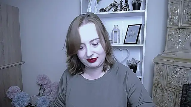 HelenFl online show from 10/15/25, 07:19