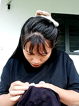 TrangNemo online show from 10/11/25, 01:27