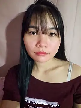 Snapshot of Mylove-here chatting on 10/30/25, 04:08 Mylove-here online show from 10/30/25, 04:08