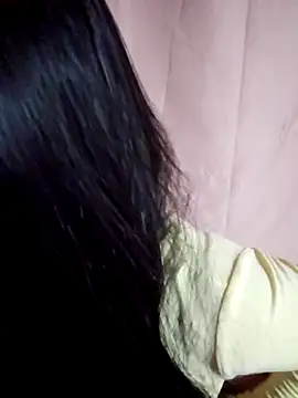 Snapshot of Mylove-here chatting on 11/04/25, 12:48 Mylove-here online show from 11/04/25, 12:48