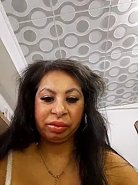 sonya wet online show from 10/21/25, 03:07