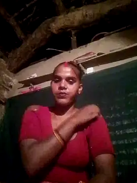 Snapshot of Tg_sonam chatting on 10/14/25, 06:47 Tg sonam online show from 10/14/25, 06:47