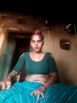 Snapshot of Tg_sonam chatting on 10/15/25, 05:29 Tg sonam online show from 10/15/25, 05:29