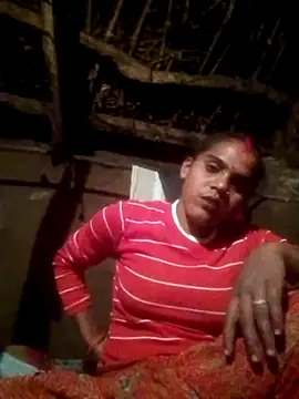 Snapshot of Tg_sonam chatting on 10/18/25, 03:35 Tg sonam online show from 10/18/25, 03:35