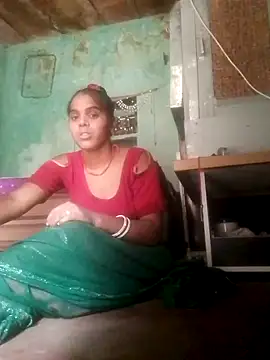 Snapshot of Tg_sonam chatting on 10/26/25, 04:29 Tg sonam online show from 10/26/25, 04:29