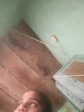 Snapshot of Tg_sonam chatting on 11/23/25, 04:23 Tg sonam online show from 11/23/25, 04:23